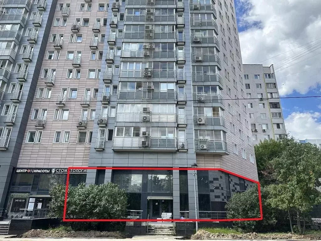 Продам помещение свободного назначения, 240 м - Фото 0