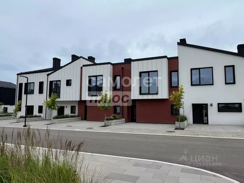 Таунхаус в Липецкая область, Липецкий муниципальный округ, с. Ленино ... - Фото 1