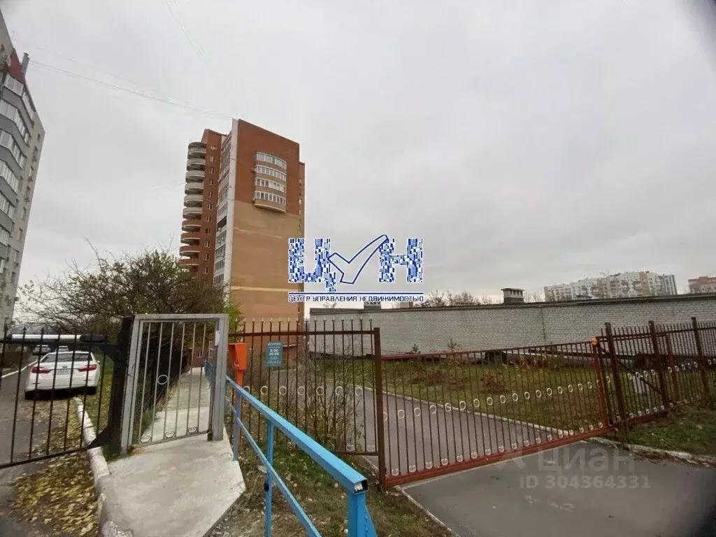 3-к кв. Курская область, Курск ул. Челюскинцев, 25 (120.1 м) - Фото 1