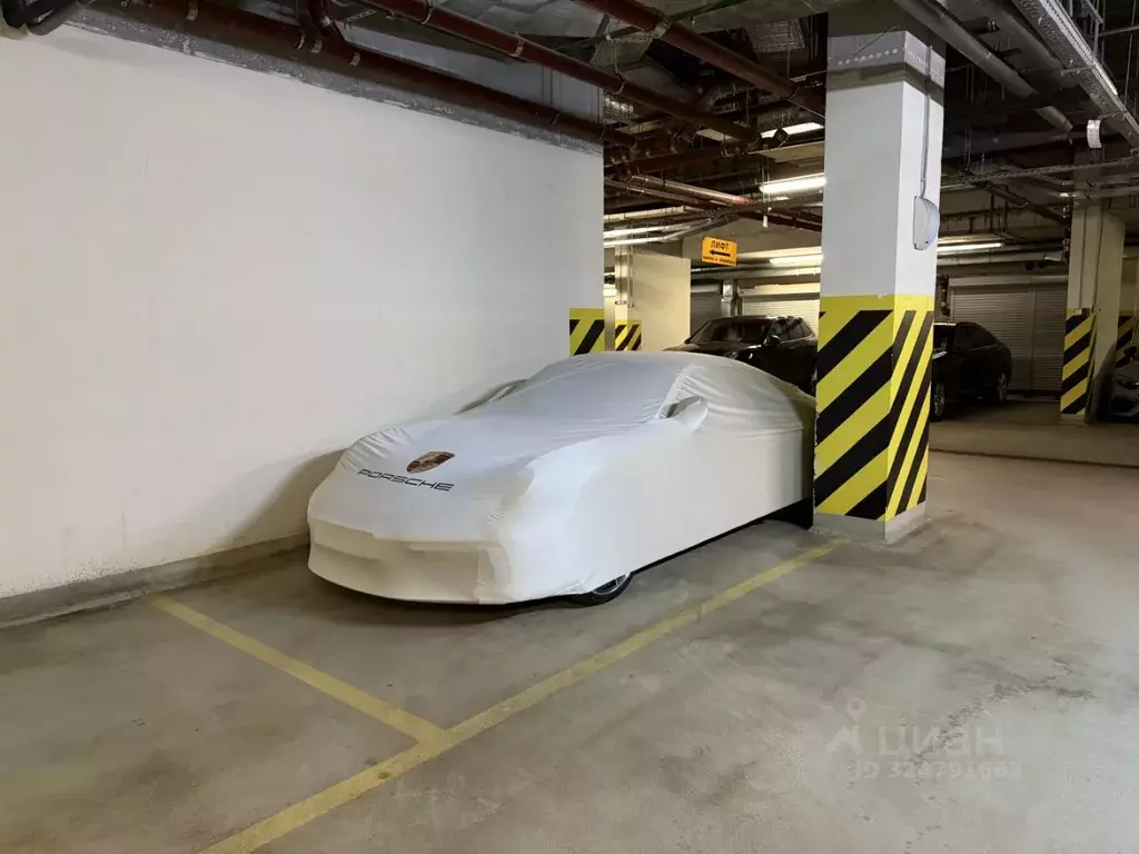 Гараж в Москва Большая Татарская ул., 7к2 (13 м) - Фото 2