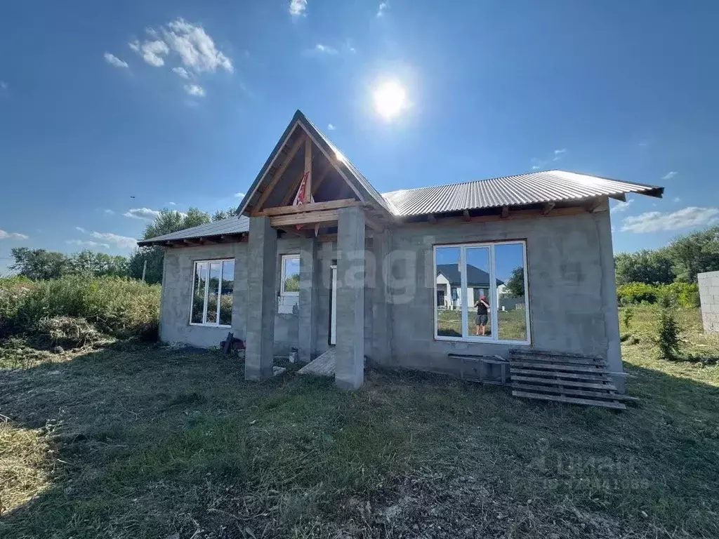 Дом в Самарская область, Кинельский с/пос, пос. Культура ул. Зеленая, ... - Фото 1