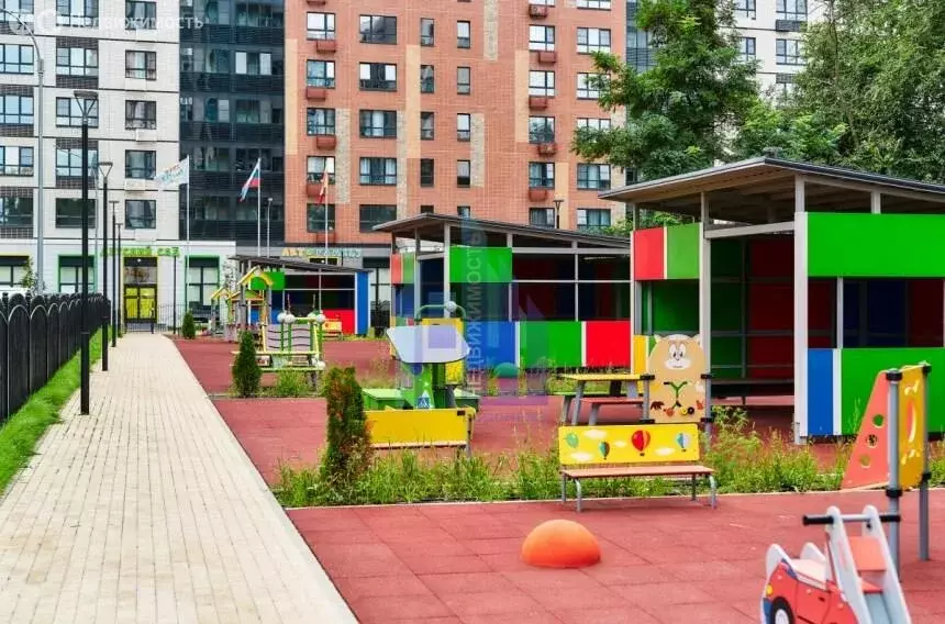 3-комнатная квартира: Воронеж, Ленинградская улица, 27 (83 м) - Фото 1