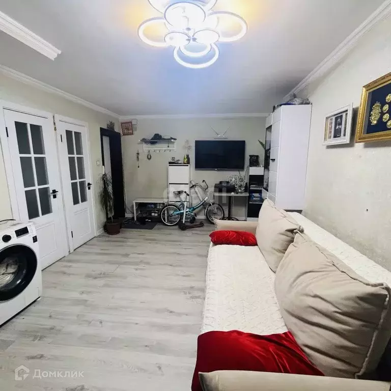 Продаётся 3-к квартира, 55.6 м - Фото 0