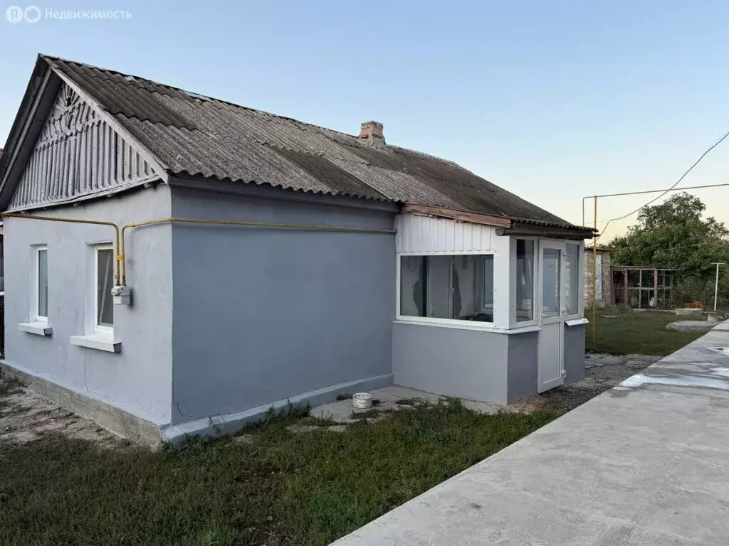 Дом в Укромное, Набережная улица, 16 (44 м) - Фото 1