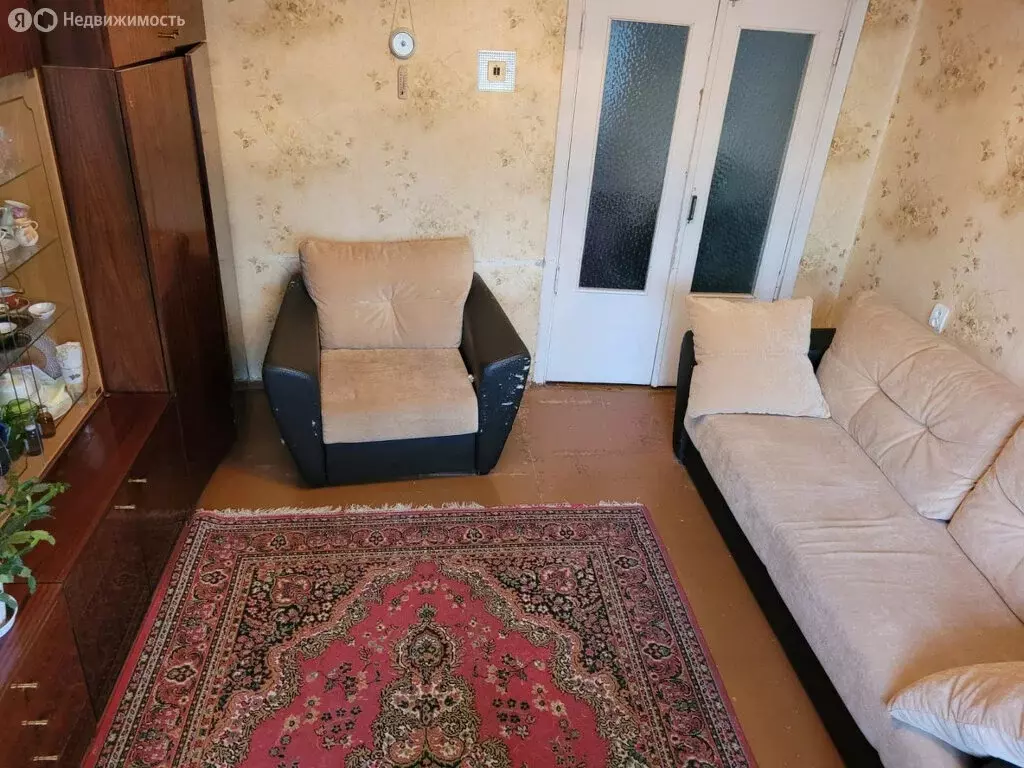 3-комнатная квартира: Брянск, Красноармейская улица, 170Б (61.9 м) - Фото 1