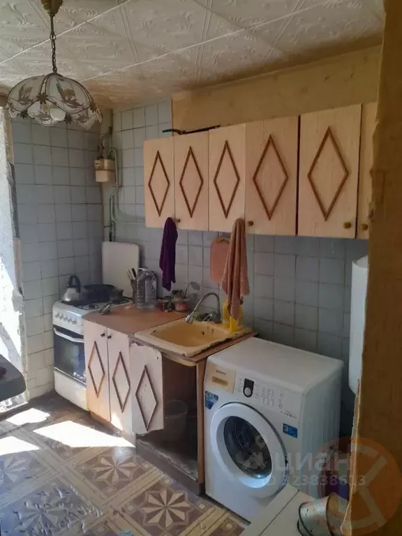 1-к кв. Крым, Сакский район, с. Орехово ул. Центральная, 1 (36.6 м) - Фото 1