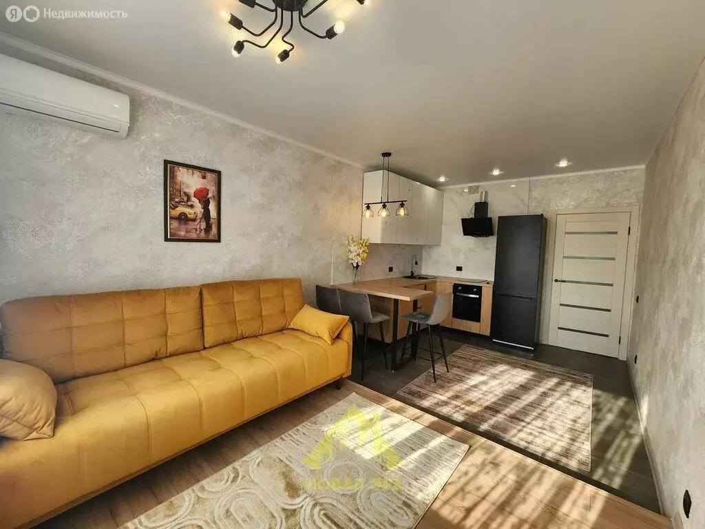 2-комнатная квартира: Оренбург, улица Фронтовиков, 8/2 (47 м) - Фото 1