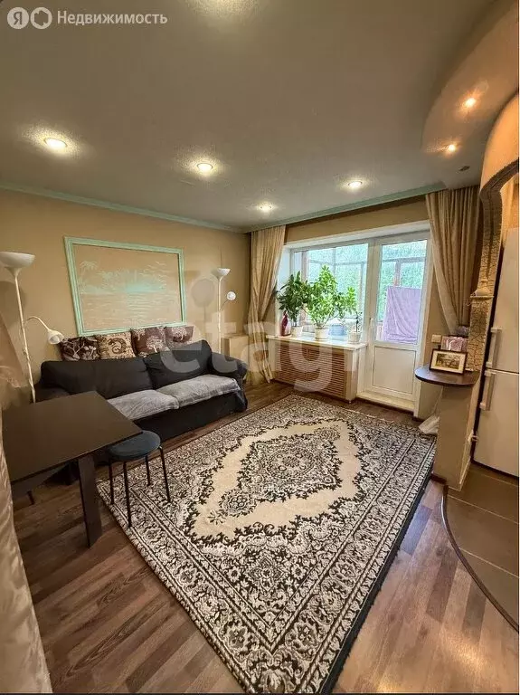 4-комнатная квартира: Сосногорск, Сосногорск, улица Гоголя, 1Б (58.3 ... - Фото 0