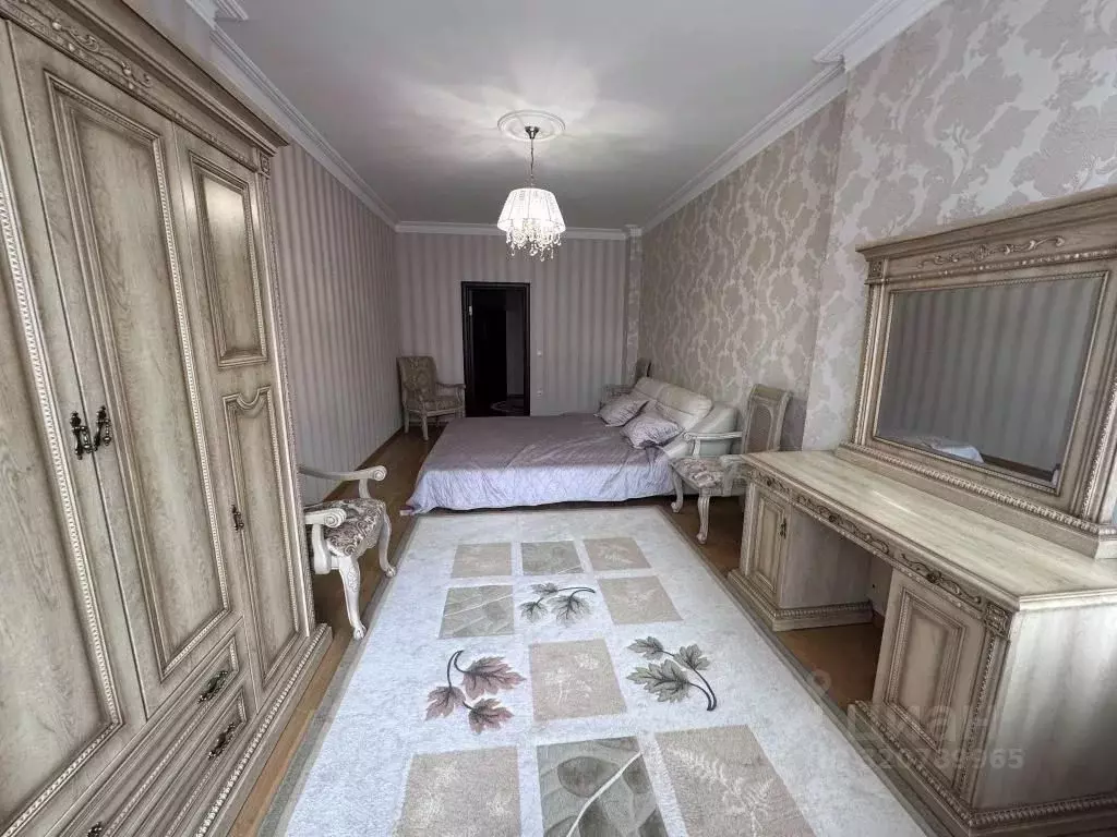 2-к кв. Ставропольский край, Кисловодск Железноводская ул., 5 (80.0 м) - Фото 2