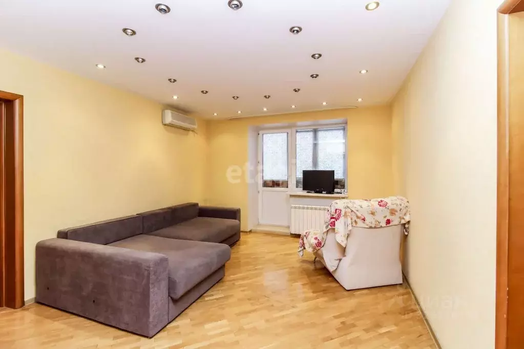 3-к кв. Тюменская область, Тюмень Тарманы мкр, ул. Малышева, 18 (72.8 ... - Фото 1