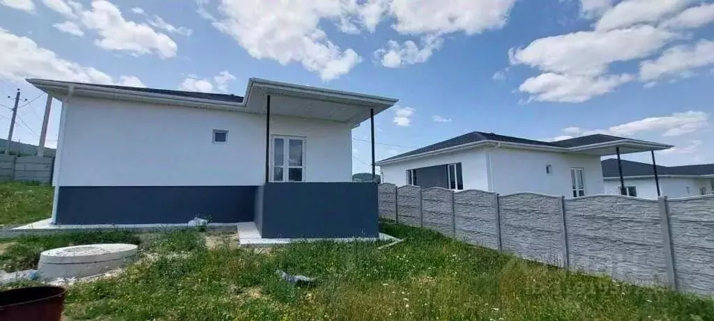 Дом в Крым, Симферопольский район, с. Доброе ул. Совхозная, 8А (86 м) - Фото 1