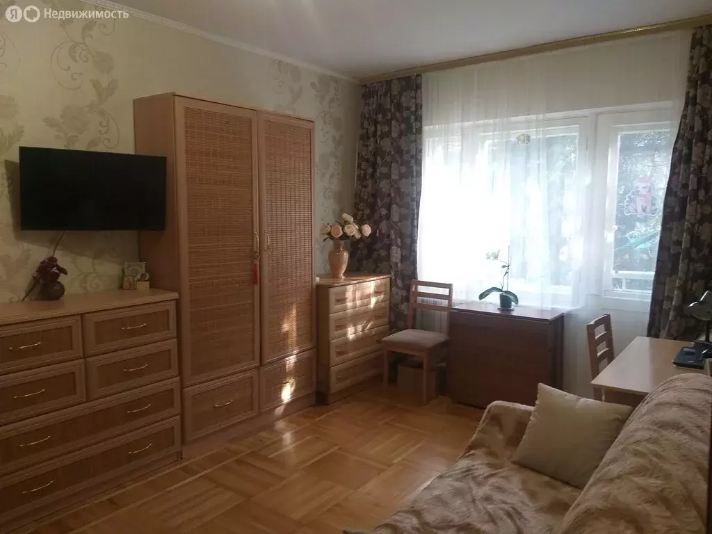 1к в 2-комнатной квартире (17.6 м) - Фото 1