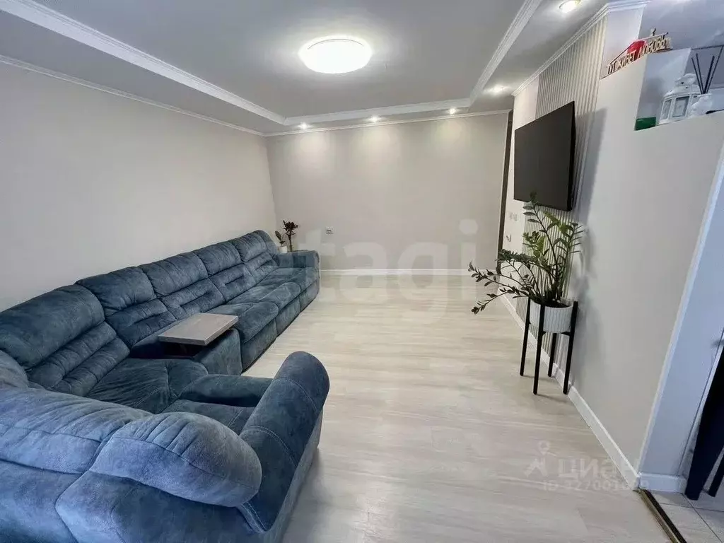 3-к кв. Вологодская область, Вологда ул. Гагарина, 73 (70.5 м) - Фото 1