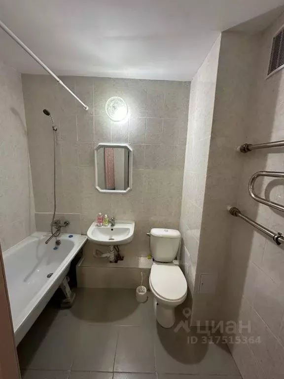 1-к кв. Кировская область, Киров ул. Чернышевского, 24 (35.6 м) - Фото 0