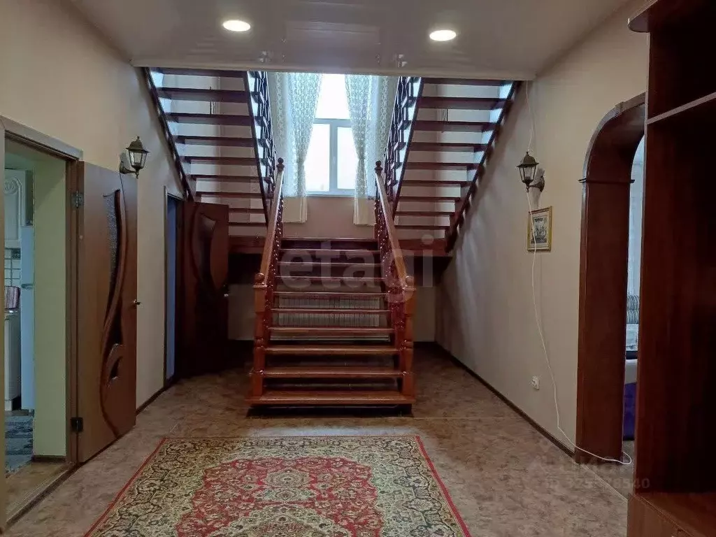 Дом в Омская область, Кормиловка рп ул. Фрунзе, 103 (277 м) - Фото 1