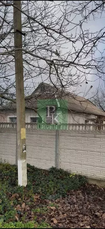 Дом в Крым, Симферопольский район, Чистенское с/пос, с. Новозбурьевка ... - Фото 1