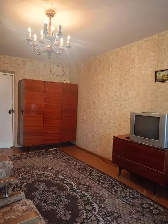 2-к кв. Волгоградская область, Волгоград ул. Кирова, 117 (40.0 м) - Фото 1