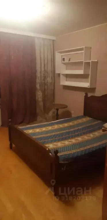 Комната Ленинградская область, Гатчина ул. Рощинская, 19 (12.0 м) - Фото 0