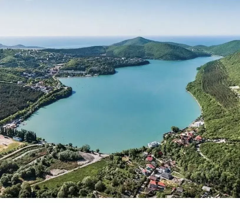 Участок в Краснодарский край, Новороссийск городской округ, с. ... - Фото 1