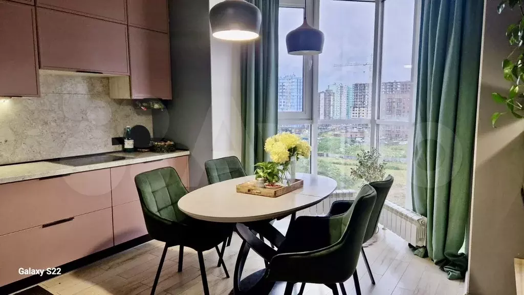 2-к. квартира, 60 м, 8/12 эт. - Фото 1