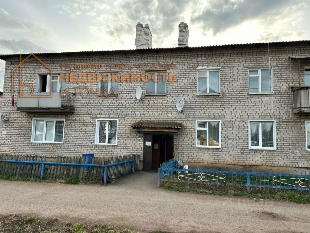 3-к кв. Башкортостан, Илишевский район, Яркеевский сельсовет, с. ... - Фото 0