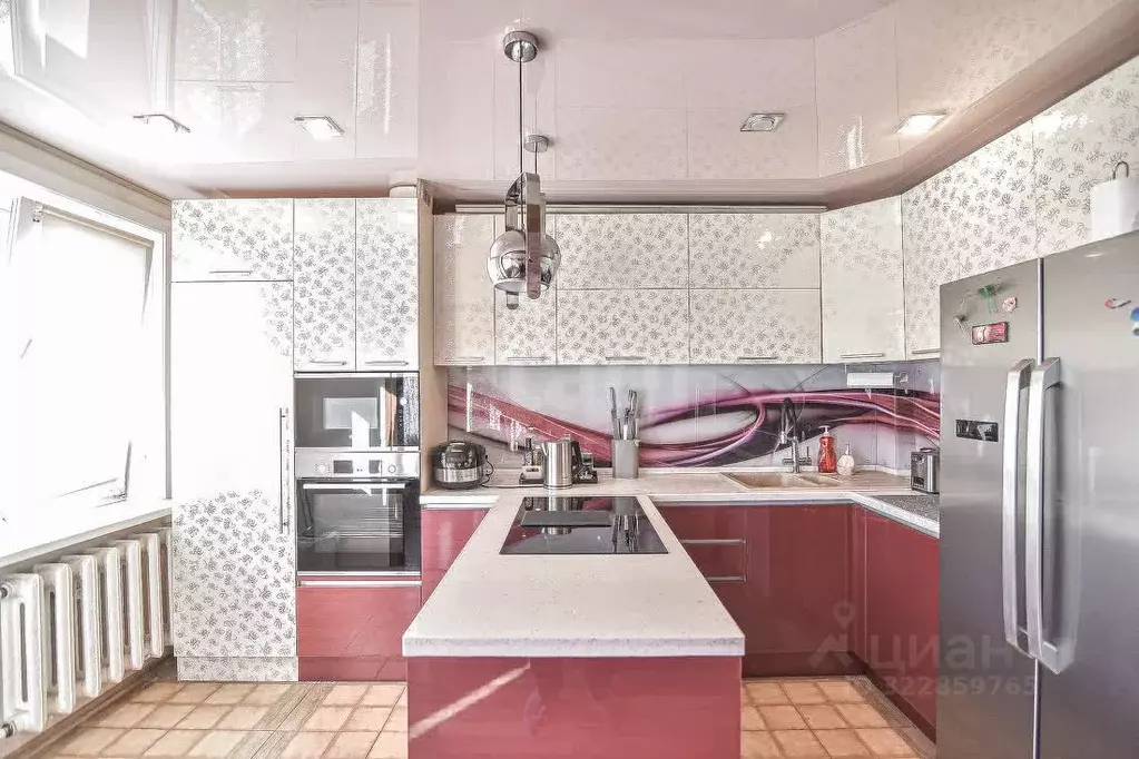 3-к кв. Сахалинская область, Южно-Сахалинск Комсомольская ул., 280 ... - Фото 1