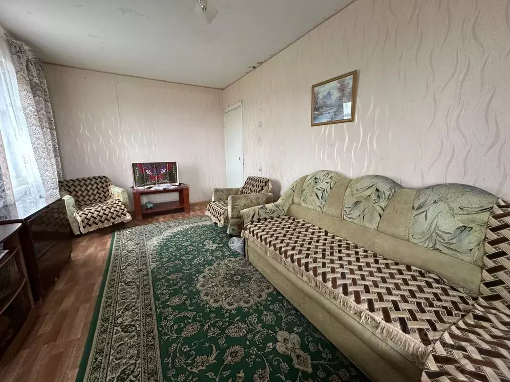 3-к кв. Волгоградская область, Камышин 11-й кв-л, 7 (62.1 м) - Фото 0