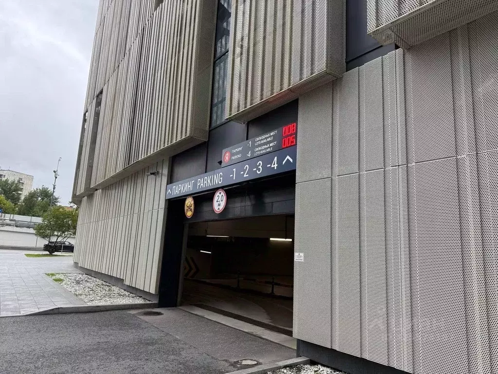 Гараж в Москва 1-й Красногвардейский проезд, 22с1 (15 м) - Фото 2