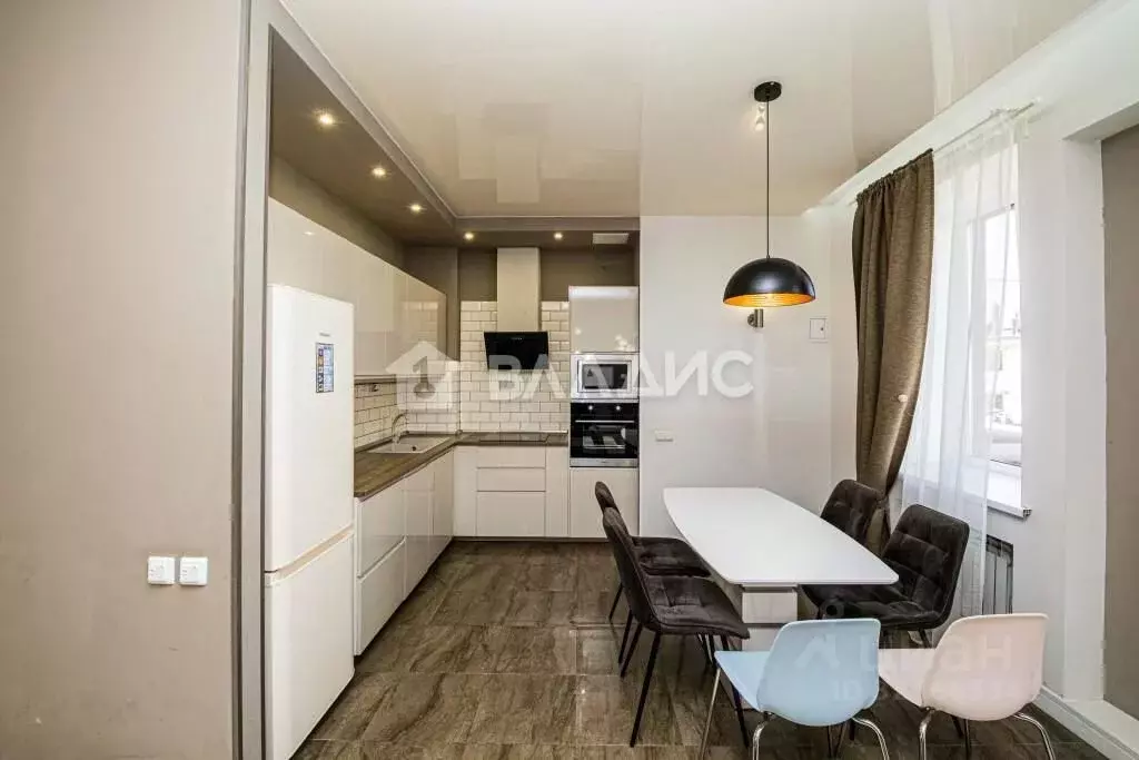 3-к кв. Нижегородская область, Нижний Новгород ул. Минина, 10В (130.0 ... - Фото 1