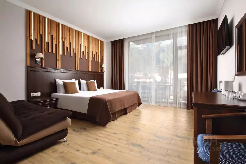 Комната Карачаево-Черкесия, Зеленчукский район, с. Архыз ул. Ленина, ... - Фото 1