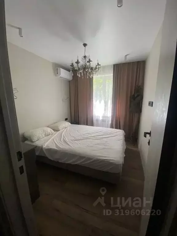 1-к кв. Приморский край, Владивосток Хабаровская ул., 24 (40.0 м) - Фото 0
