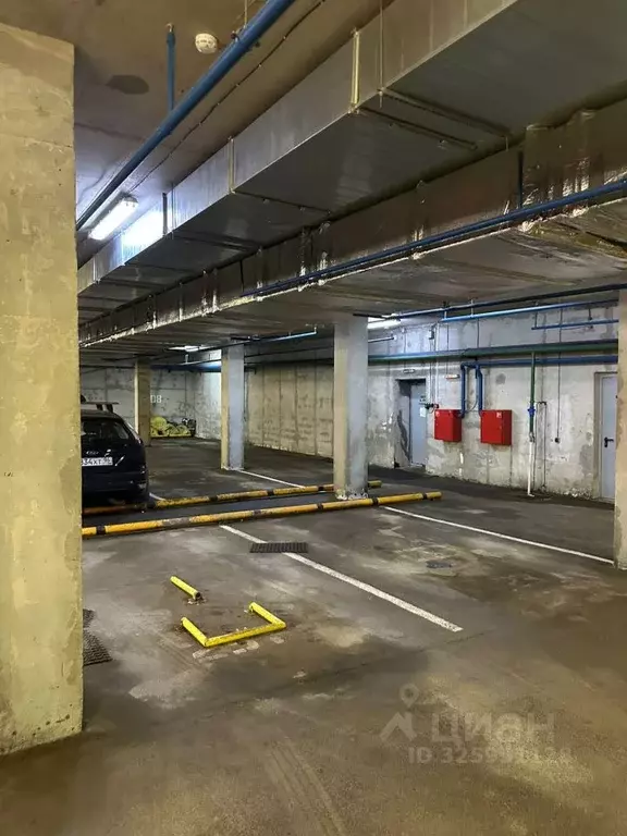 Гараж в Свердловская область, Екатеринбург ул. Циолковского, 29Д (13 ... - Фото 1