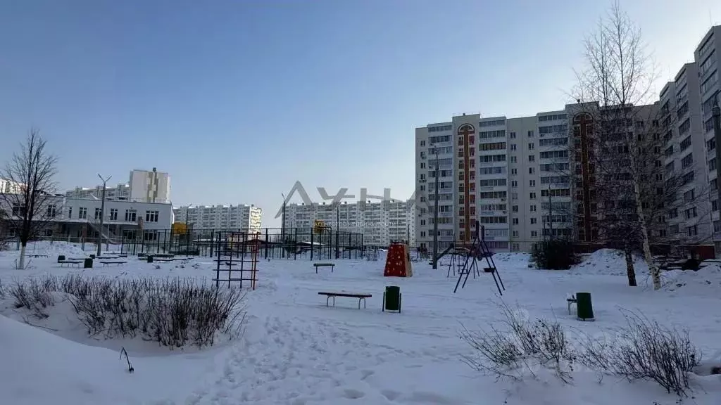 2-к кв. Татарстан, Набережные Челны просп. Фоменко, 64 (58.0 м) - Фото 2