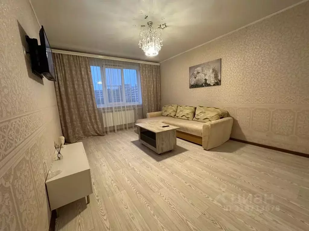 3-к кв. Тульская область, Тула ул. Революции, 17 (63.0 м) - Фото 0