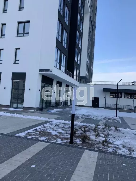 Склад в Тюменская область, Тюмень ул. Фармана Салманова, 22 (4 м) - Фото 1