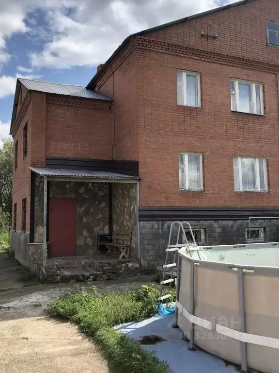 Дом в Башкортостан, Стерлитамакский район, Айгулевский сельсовет, с. ... - Фото 2