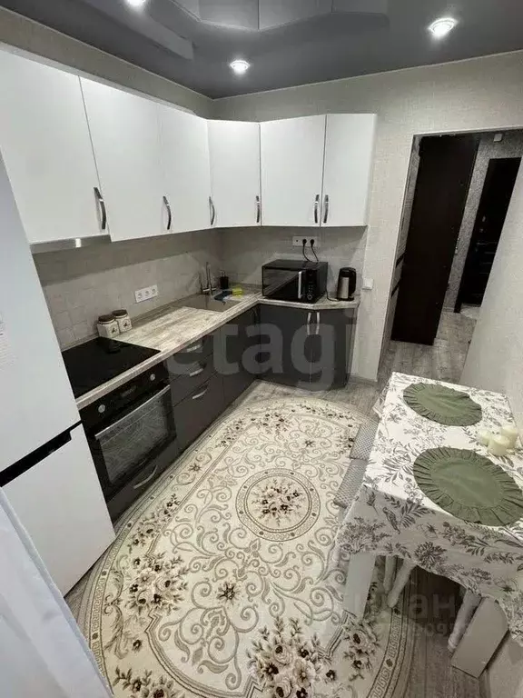 1-к кв. Тюменская область, Тюмень ул. Ватутина, 6 (42.0 м) - Фото 2