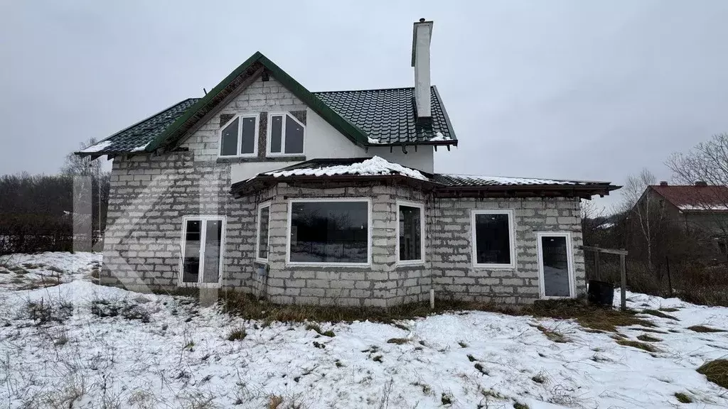 Дом в Калининградская область, Ладушкин Комсомольский пер. (250 м) - Фото 1