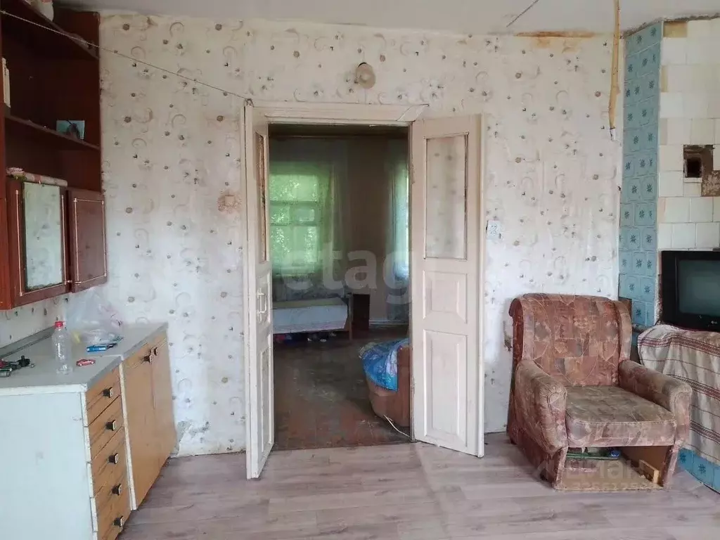 Дом в Воронежская область, Острогожский район, Урывское с/пос, с. ... - Фото 1