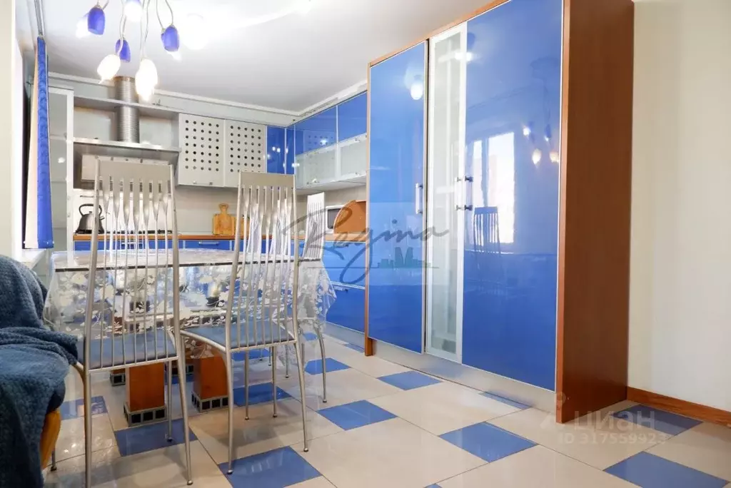 3-к кв. Башкортостан, Уфа ул. Кирова, 46 (117.0 м) - Фото 1