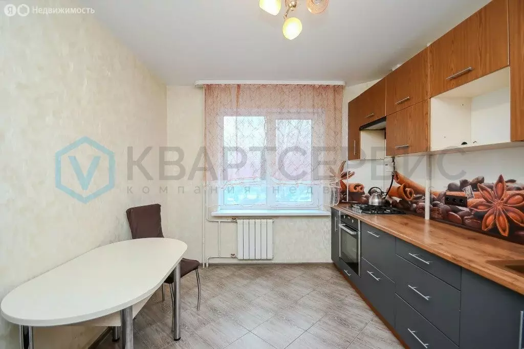 2-комнатная квартира: Омск, улица Звездова, 101 (52 м) - Фото 2