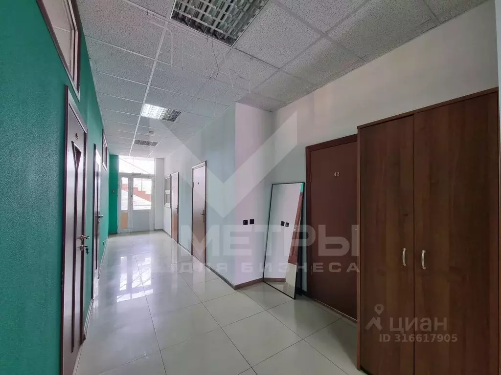 Офис в Краснодарский край, Краснодар ул. Шоссе Нефтяников, 37/3 (267 ... - Фото 1