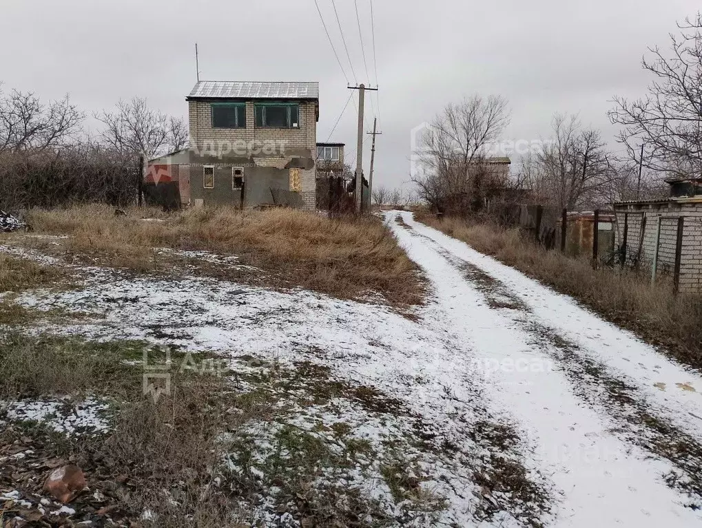 Участок в Волгоградская область, Светлоярский район, Червленовское ... - Фото 0