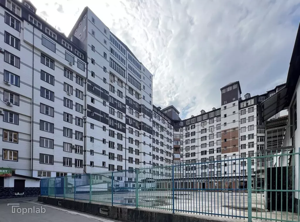 3-к кв. Кабардино-Балкария, Нальчик Эльбрусская ул., 19 (118.0 м) - Фото 1