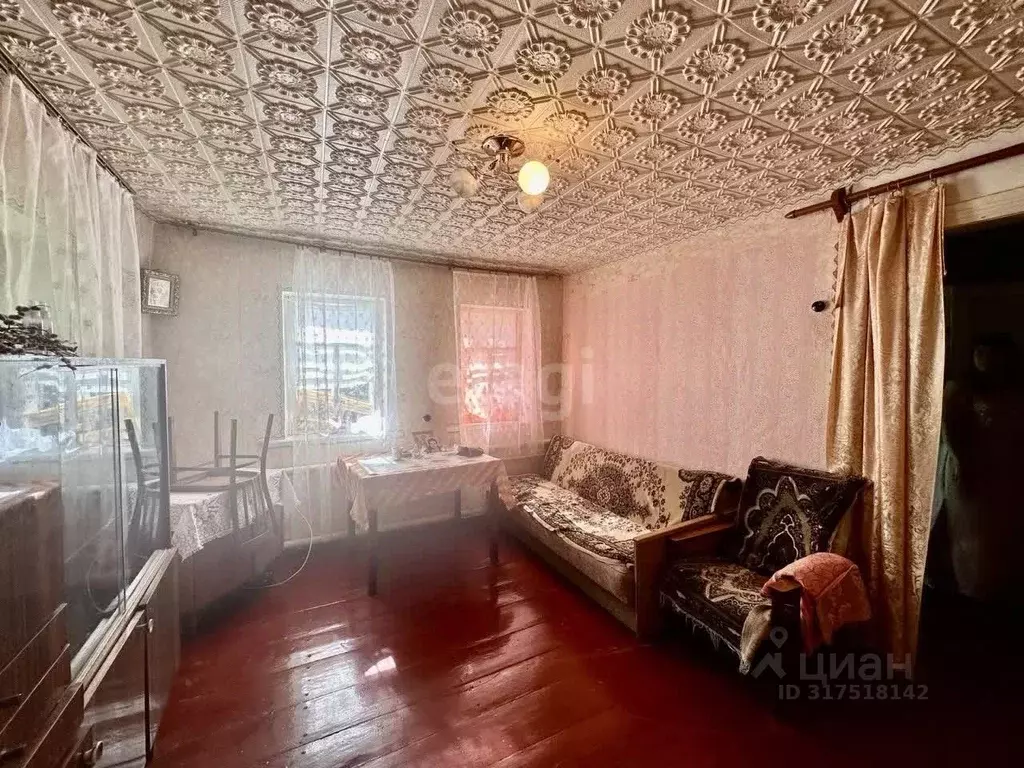 Дом в Белгородская область, Алексеевка Революционная ул., 93 (61 м) - Фото 1