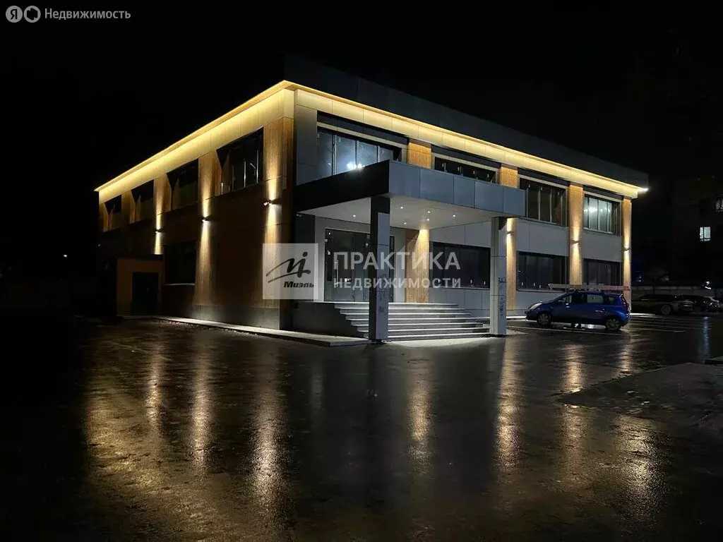 Помещение свободного назначения (1600 м) - Фото 1