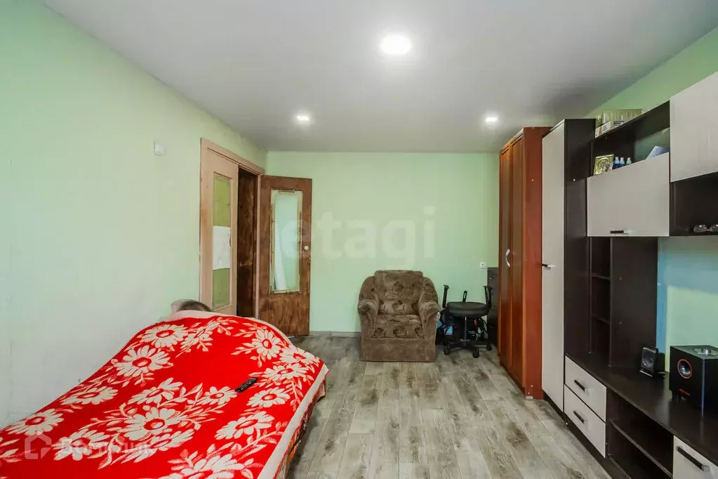 Продаётся 4-к квартира, 80 м - Фото 1