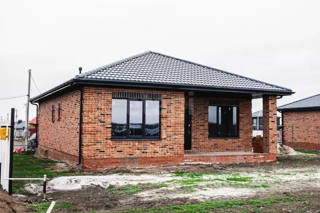 Дом в Ростовская область, Аксайский район, Щепкинское с/пос, пос. ... - Фото 1