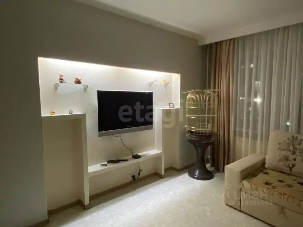 3-к кв. Ямало-Ненецкий АО, Новый Уренгой Советский мкр, 9/2 (65.0 м) - Фото 1