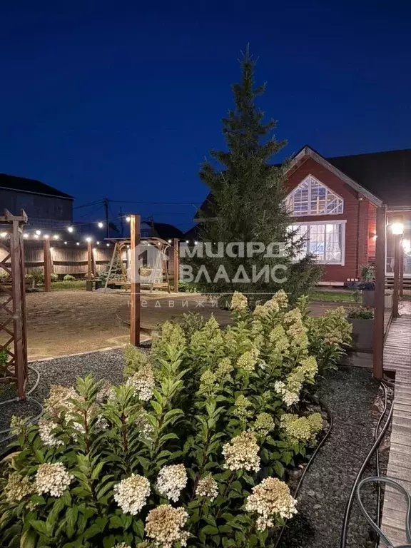 Дом в Омская область, Омский район, с. Дружино ул. Вишневая (125 м) - Фото 1